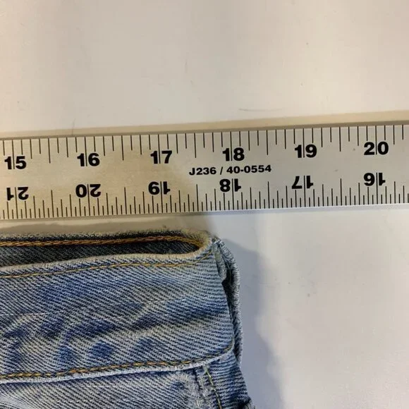 Levi's Men's Classic 501 Cotton Straight Leg Button Fly Distressed Jeans Size 35 - Picture 13 of 15